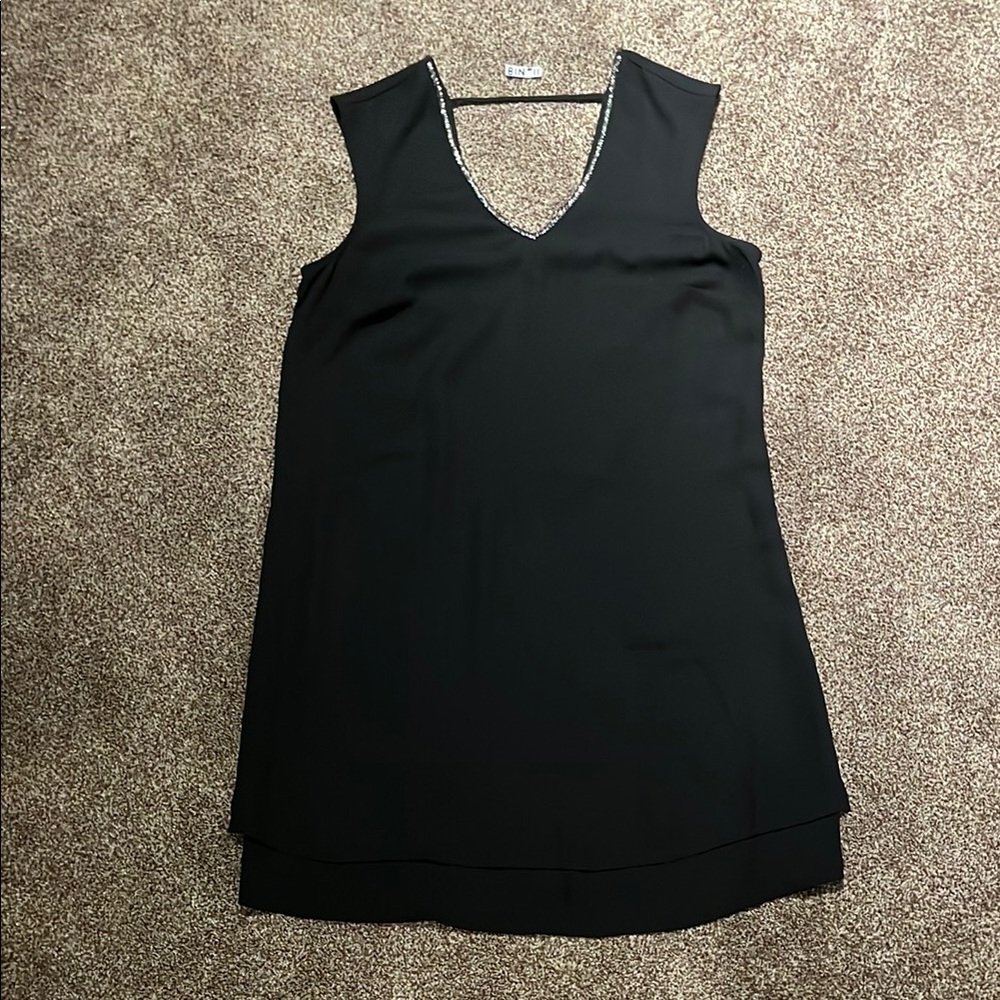 2/$30 Black Sleeveless V-Neck Dress